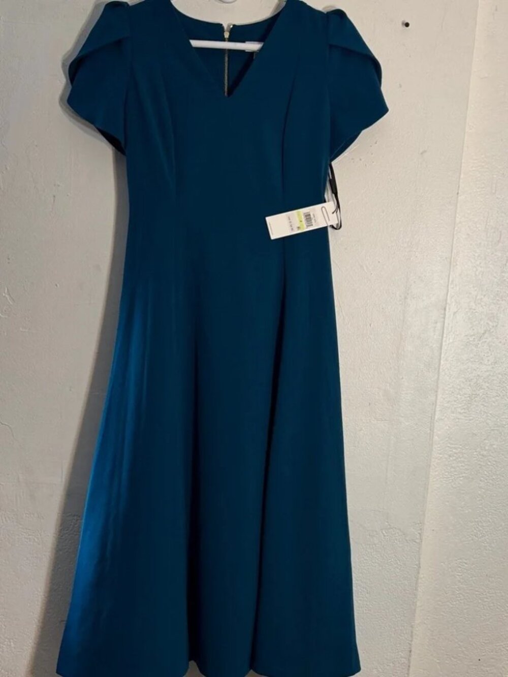 Calvin Klein Teal Tulip Sleeve Dress – NWT | Size 4 | $134 Retail